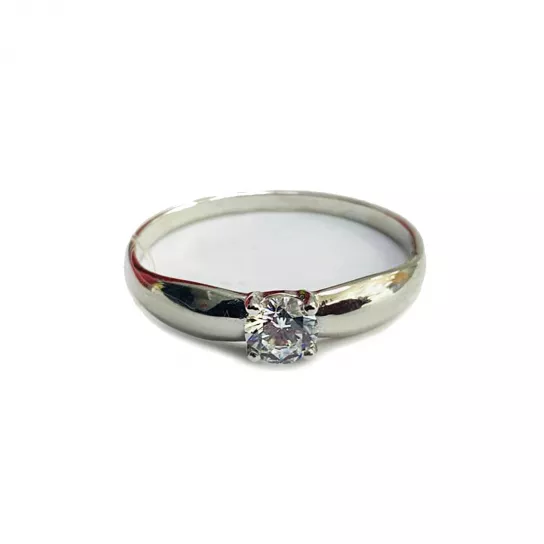 Кольцо с фианитом из серебра